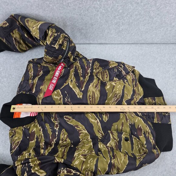 Alpha Industries Bomber Jacket Mens XS Tiger Stripe Camo Reversible Aviator - Picture 10 of 11